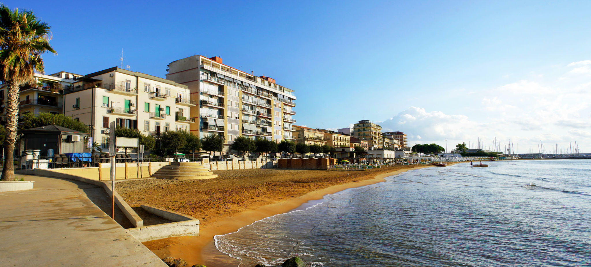 beachfront rentals Crotone