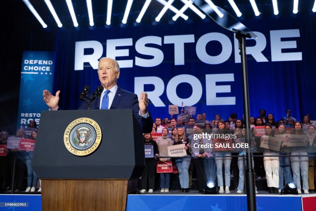 US-POLITICS-VOTE-ABORTION-BIDEN