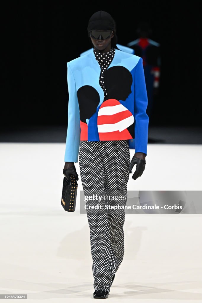 Balmain Homme : Runway - Paris Fashion Week - Menswear Fall/Winter 2024-2025