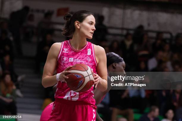 Isabelle Strunc in action during LF2 Day 13 match between Toulouse Métropole Basket and CBF Chartres Basket Club Féminin at the Petit Palais des...