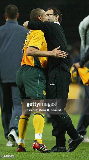 Celtic manager Martin O'Neill and Henrik Larsson of Celtic celebrate after the the UEFA Cup Semi-Final between Boavista FC and Glasgow Celtic at the...