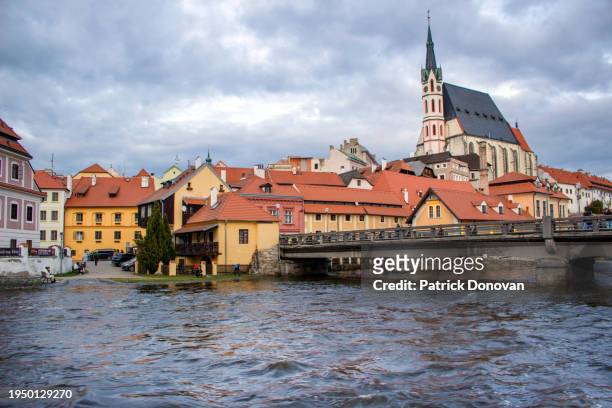 český krumlov, czechia - czech republic river stock pictures, royalty-free photos & images