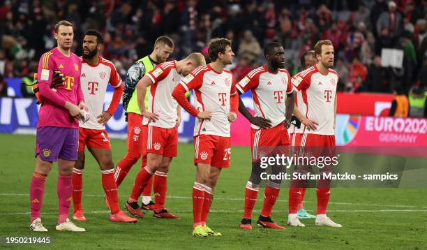 Manuel Neuer of Bayern Muenchen , Thomas Mueller of Bayern Muenchen , Dayot Upamecano of FC Bayern Muenchen and Harry Kane of Bayern Muenchen...