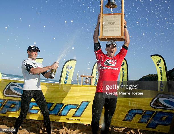 Reigning ASP world champion Andy Irons of the USA scored back to back titles in the Rip Curl Pro April 25, 2003 at Johanna Beach, Victoria,...