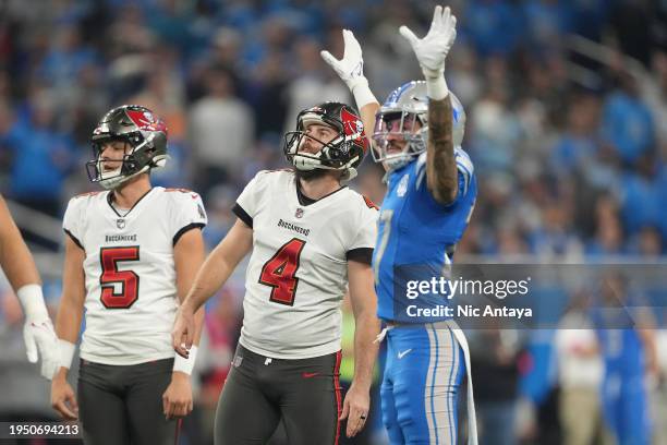 Chase Lucas of the Detroit Lions reacts to a missed field goal by Chase McLaughlin of the Tampa Bay Buccaneers during the second quarter of the NFC...