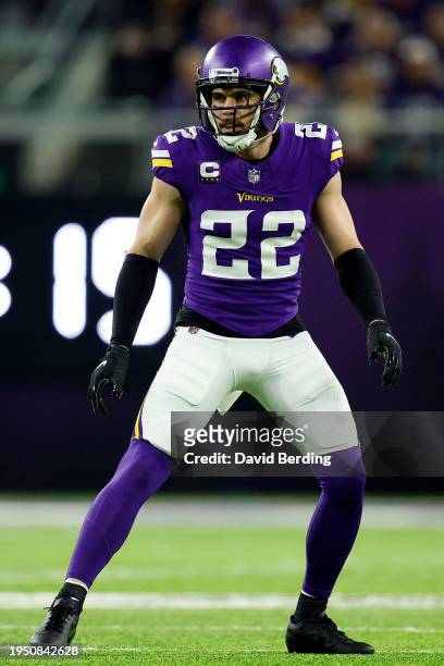 Harrison Smith of the Minnesota Vikings competes against the Green Bay Packers in the first half at U.S. Bank Stadium on December 31, 2023 in...