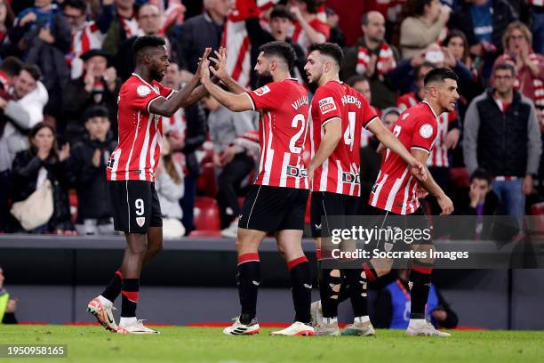 Inaki Williams of Athletic Bilbao celebrates 3-2 with Yuri Berchiche of Athletic Bilbao, Asier Villalibre of Athletic Bilbao, Aitor Paredes of...