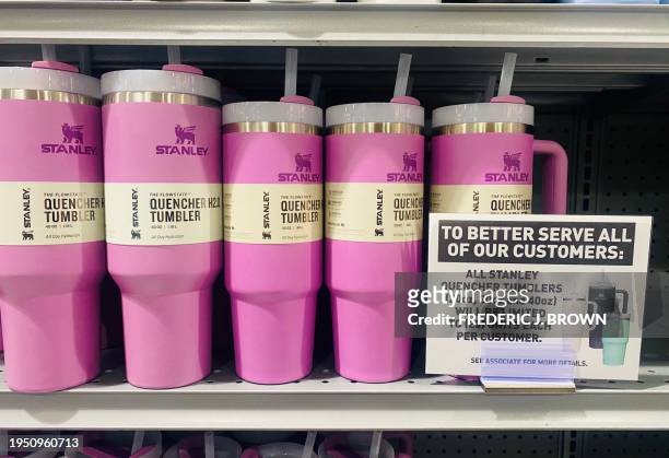 Sign alerts customers to their purchase limit on Stanley water drinking bottles at a sporting goods store in Pasadena, California, on January 24,...
