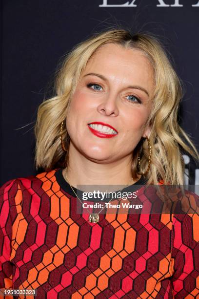 Bell Alice Riley 1,341 Alice Bell Stock Photos, High-Res Pictures, and Images - Getty Images