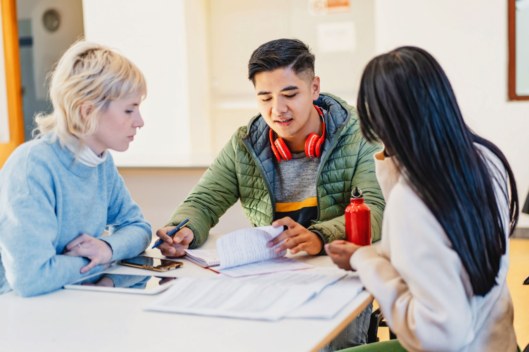 students discussing ideas