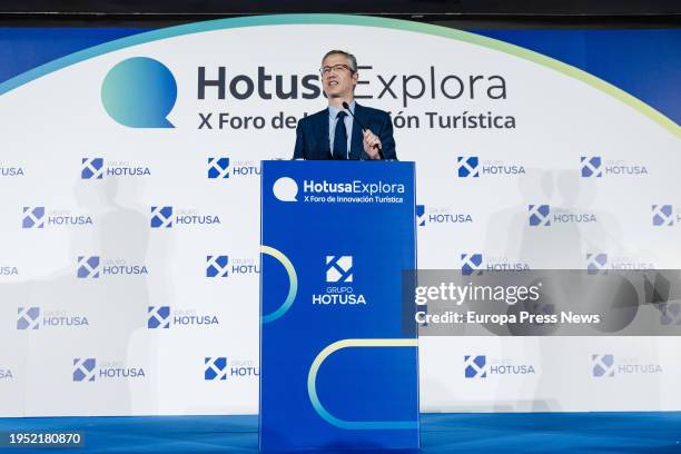 The governor of the Bank of Spain, Pablo Hernandez de Cos, speaks during the X Foro de Innovacion Turistica Hotusa Explora, at the Hotel Eurostars...