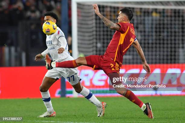 The Roma player Lorenzo Pellegrini and the Verona player Jordi Mboula during the match Roma v Verona at the Stadio Olimpico. Rome , January 20th, 2024