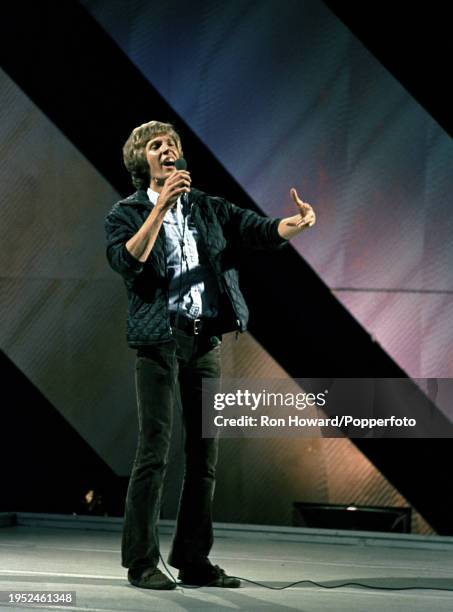 Ron Singer/actor Ron (Singer) Photos and Premium High Res Pictures - Getty Images