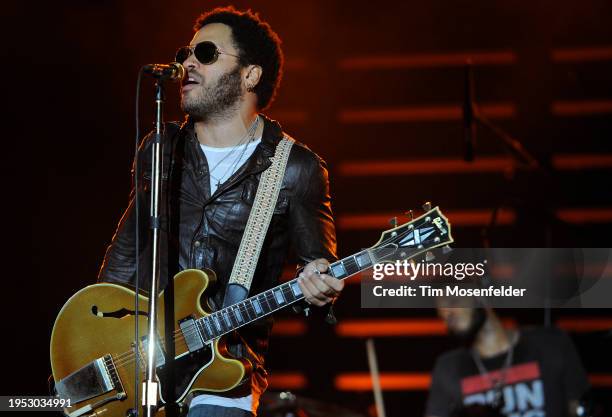 Lenny Kravitz performs during Voodoo Music & Arts festival 2009 at City Park on November 1, 2009 in New Orleans, Louisiana.