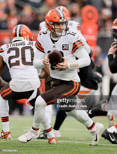 Jeff Driskel of the Cleveland Browns in the game against the Cincinnati Bengals at Paycor Stadium on January 07, 2024 in Cincinnati, Ohio.