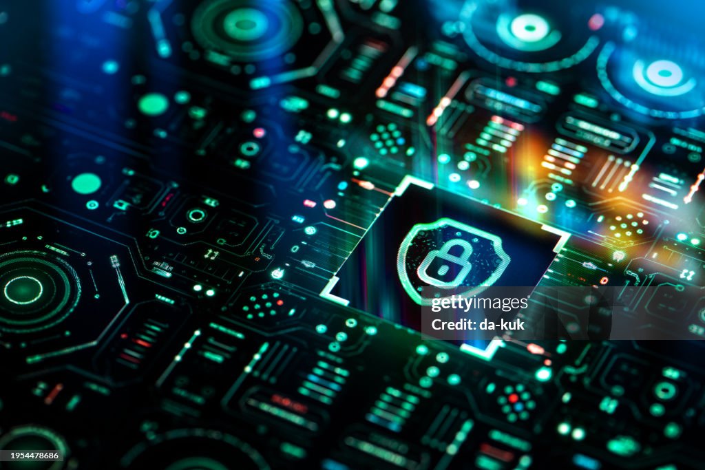 Antecedentes de seguridad y privacidad digital. Escudo de seguridad cibernética y criptográfica en fondo de tecnología de pantalla futurista.
