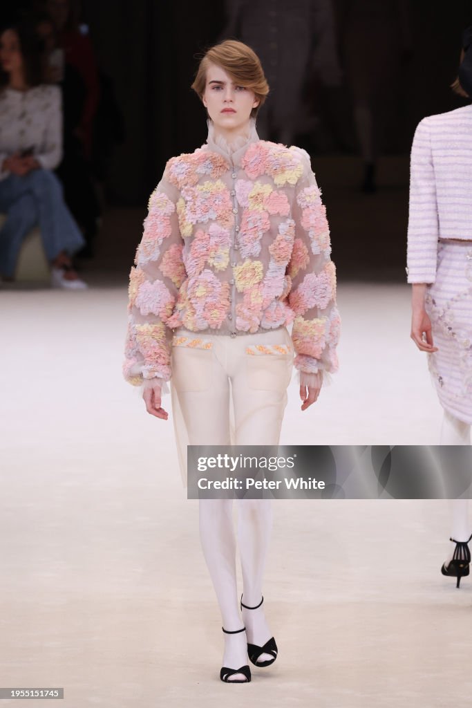Chanel : Runway - Paris Fashion Week - Haute Couture Spring/Summer 2024