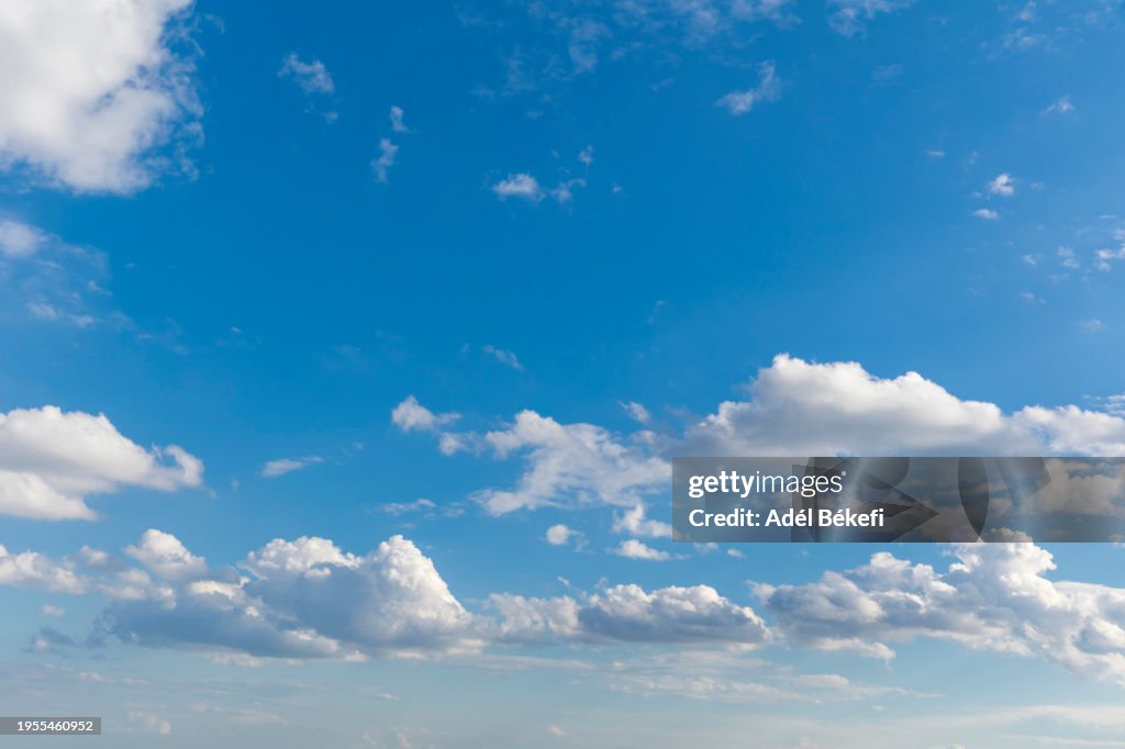 Cumulus cloud in blue sky
