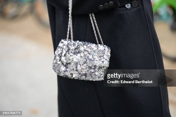 Close-up of a Chanel bag, outside Chanel, during the Haute Couture Spring/Summer 2024 as part of Paris Fashion Week on January 23, 2024 in Paris,...