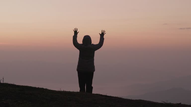 Praying Motion Prayer Folded Hands Videos and HD Footage - Getty Images