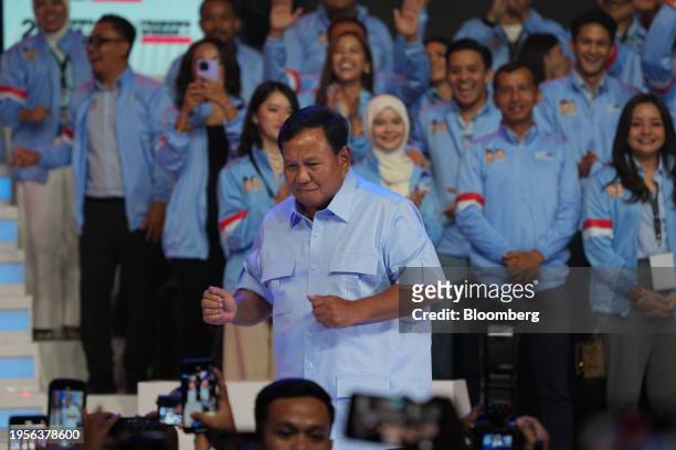 Prabowo Subianto, presidential candidate and Indonesia's defense minister, dances during a campaign in Jakarta, Indonesia, on Saturday, Jan. 27,...
