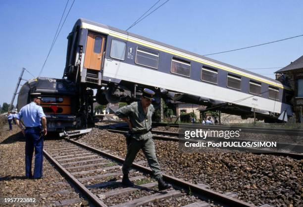 Un train corail entré en collision avec un camion sur un passage à niveau à Saint-Pierre-du-Vauvray le 8 juillet 1985.