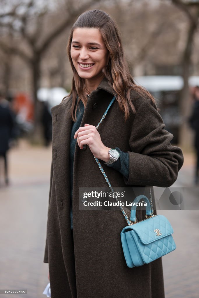 Street Style - Paris Fashion Week - Haute Couture Spring/Summer 2024 - Day Two