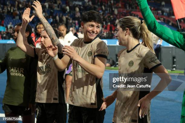 Elisa De Almeida of PSG and teammates salute the supporters following the UEFA Women's Champions League group stage match between Paris Saint-Germain...