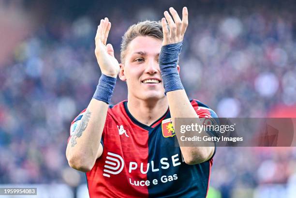 Mateo Retegui of Genoa greets the crowd after the Serie A TIM match between Genoa CFC and US Lecce - Serie A TIM at Stadio Luigi Ferraris on January...