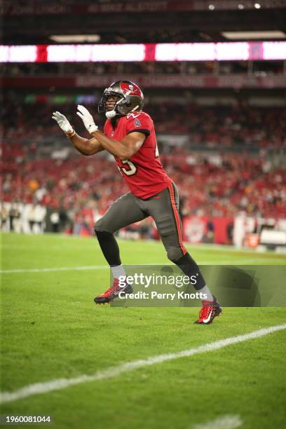 Ross Cockrell of the Tampa Bay Buccaneers in coverage against the New Orleans Saints prior to the game at Raymond James Stadium on December 19, 2021...