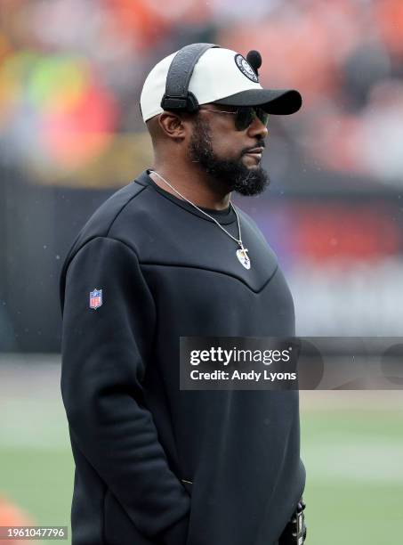 Mike Tomlin the head coach of the Pittsburgh Steelers during the game against the Cincinnati Bengals at Paycor Stadium on November 26, 2023 in...