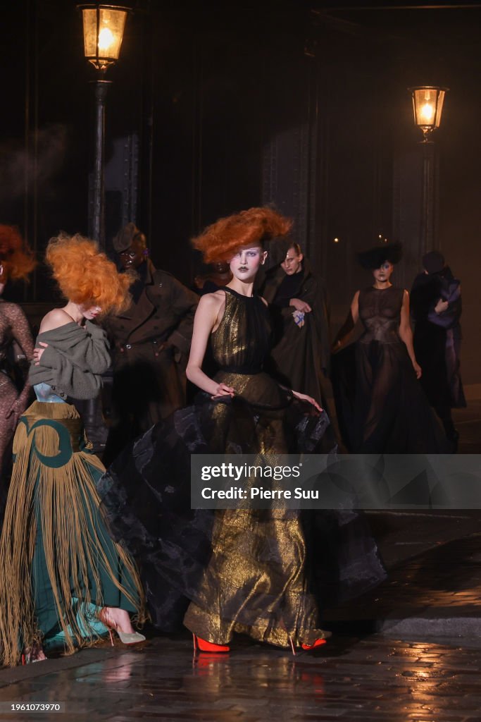 Maison Margiela : Runway - Paris Fashion Week - Haute Couture Spring/Summer 2024