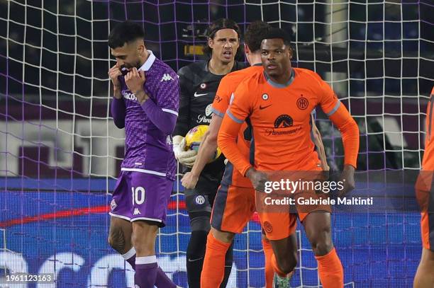 Nicolás Iván González of ACF Fiorentina reacts after missed against penalty during the Serie A TIM match between ACF Fiorentina and FC Internazionale...