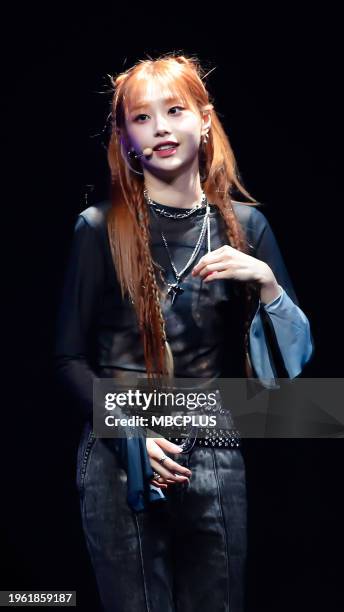 Chu Singer 72 Chuu (Singer) Stock Photos, High-Res Pictures, and Images - Getty Images
