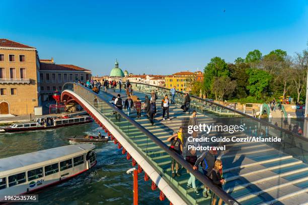 venezia, ponte della costituzione, constitution bridge - ponte della costituzione stock pictures, royalty-free photos & images