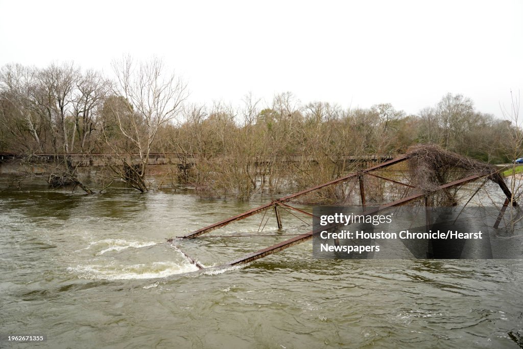 Bonnie and Clyde Bridge