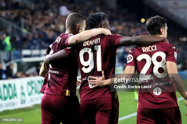 Duvan Zapata of Torino celebrates his goal 0-1 with the team-mates during the Serie A TIM match between Cagliari and Torino FC - Serie A TIM at...