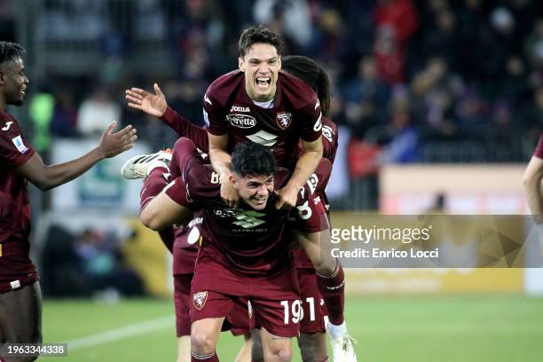 Samuele Ricci of Torino celebrates his goal 0-2 with the team-mates during the Serie A TIM match between Cagliari and Torino FC - Serie A TIM at...