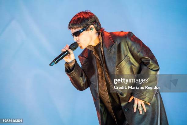 Sen Senra performs on stage at WiZink Center on January 26, 2024 in Madrid, Spain.