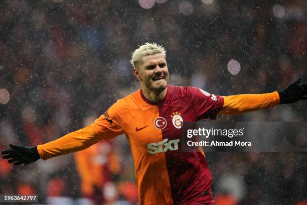 Mauro Icardi of Galatasaray celebrates during the Turkish Super League match between Galatasaray and Gaziantep at Rams Park on January 29, 2024 in...