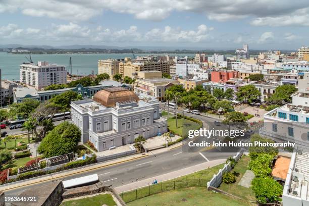 streets and buildings of old san juan, puerto rico - old san juan wall stock pictures, royalty-free photos & images