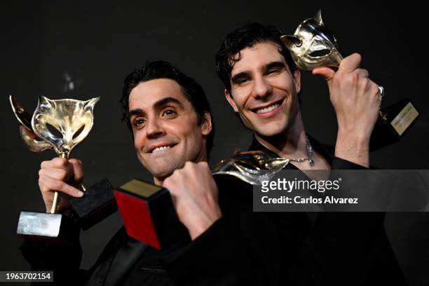 Javier Ambrossi and Javier Calvo posing with the Award for the Best Drama Series, Best Screenplay Award, Best Actor in a Series Award, Best...