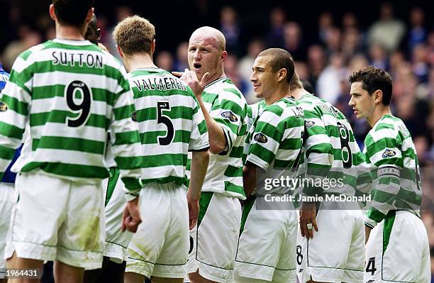 Celtic players Chris Sutton, Joos Valgaeren, John Hartson, Henrik Larsson, Alan Thompson and Jackie McNamara line up in a defensive wall during the...