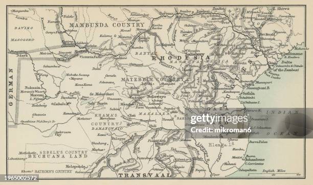 old chromolithograph map of rhodesia, officially from 1970 the republic of rhodesia, an unrecognised state in southern africa from 1965 to 1979, equivalent in territory to modern zimbabwe - 1970 1979 fotografías e imágenes de stock