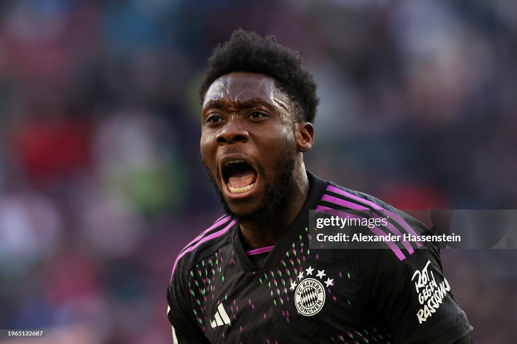 FC Augsburg v FC Bayern München - Bundesliga