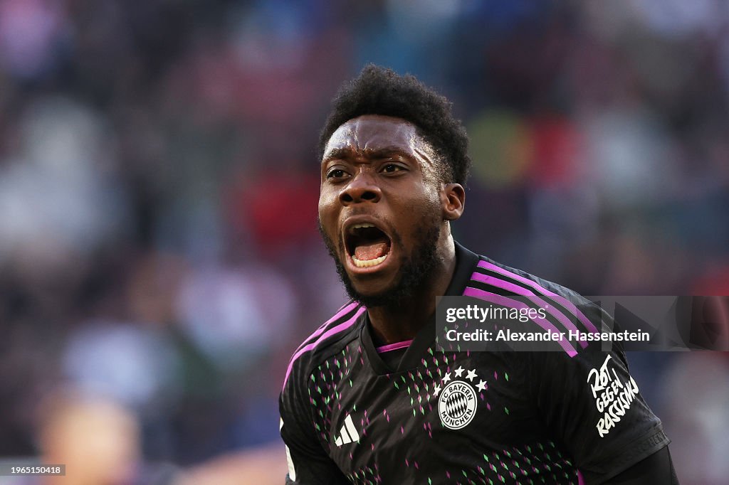 FC Augsburg v FC Bayern München - Bundesliga
