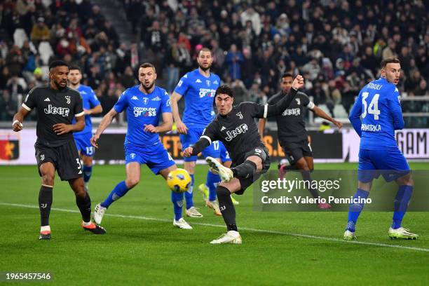 Dusan Vlahovic of Juventus scores their sides first goal during the Serie A TIM match between Juventus and Empoli FC - Serie A TIM at Allianz Stadium...