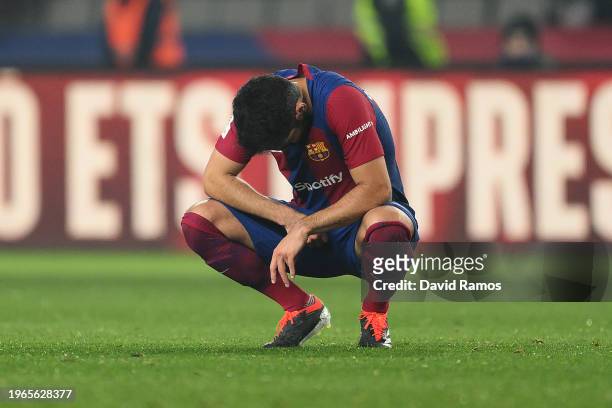 Ilkay Gundogan of FC Barcelona looks dejected at full-time following the teams defeat in the LaLiga EA Sports match between FC Barcelona and...
