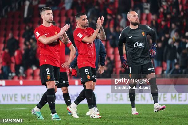 Mallorca players greats the crowd during the LaLiga EA Sports match between RCD Mallorca and Real Betis at Estadi de Son Moix on January 27, 2024 in...