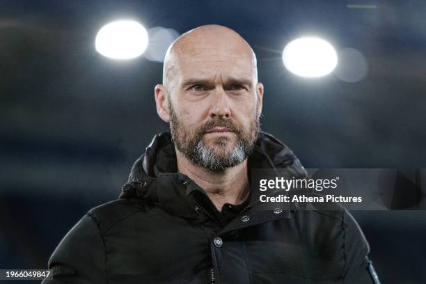 Swansea City manager Luke Williams arrives prior to the game during the Sky Bet Championship match between Leicester City and Swansea City at King...